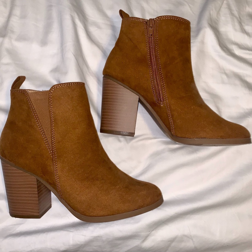 Express - Women’s Booties